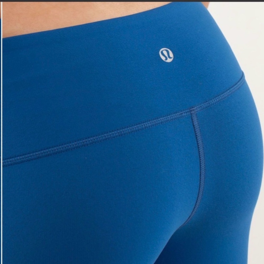 lululemon Wunder Unders Reversible  Leggings Blue & Black-  Size 4- EUC